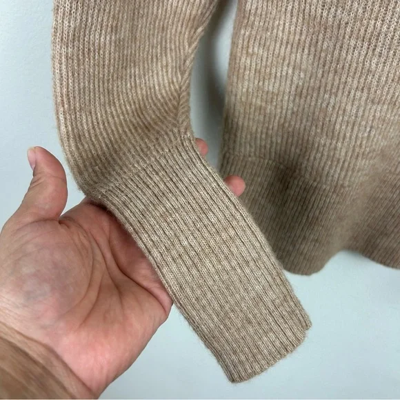 Quince Merino Wool / Baby Alpaca blend turtle neck in camel size: S - Picture 6 of 10